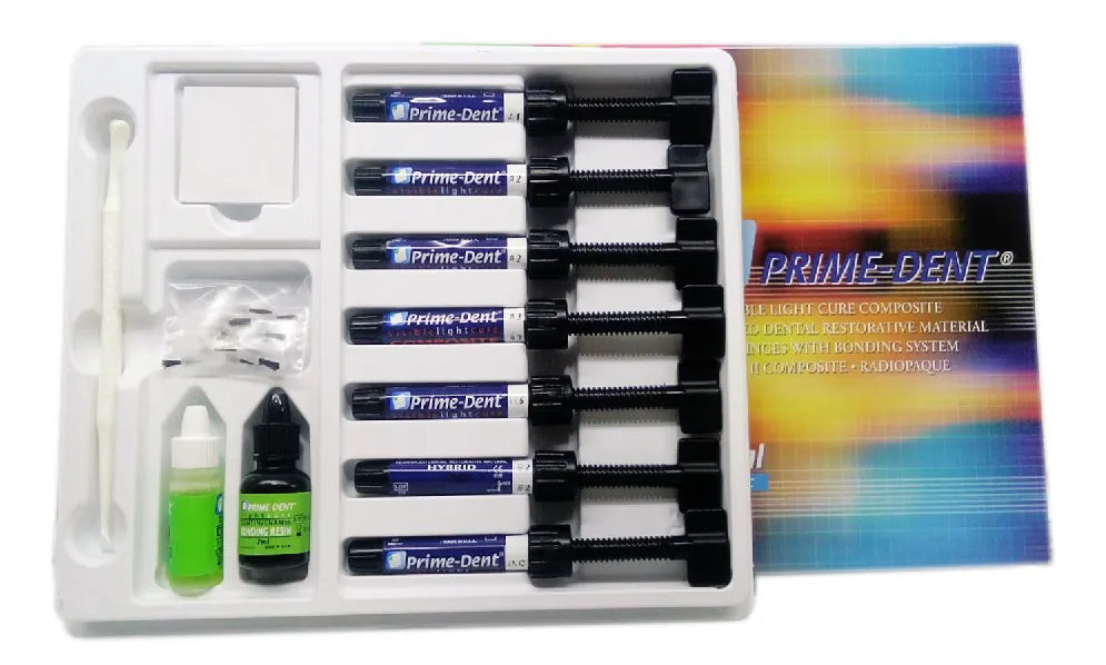 PRIME-DENT® Composite photopolymérisable à lumière visible.